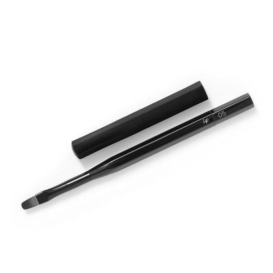 Brush 05